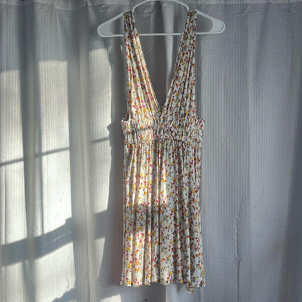Floral v cut dress